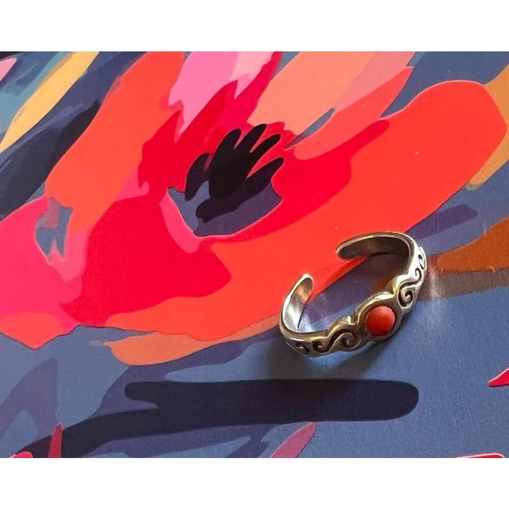 Silpada Sterling Silver 01381 Red coral Split Band Toe 925